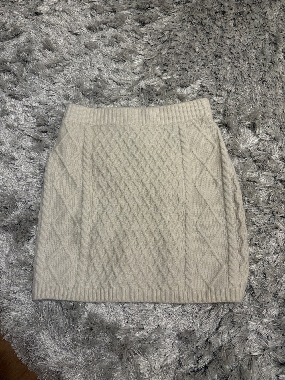 H & M Cozy Cable Knit Mini Skirt - Cream